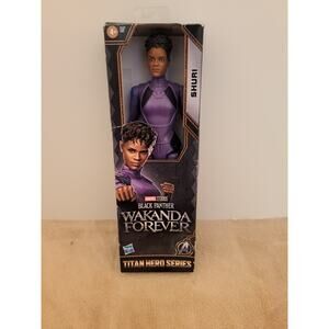 Marvel Studios Titian Hero Series Wakanda Forever Shuri